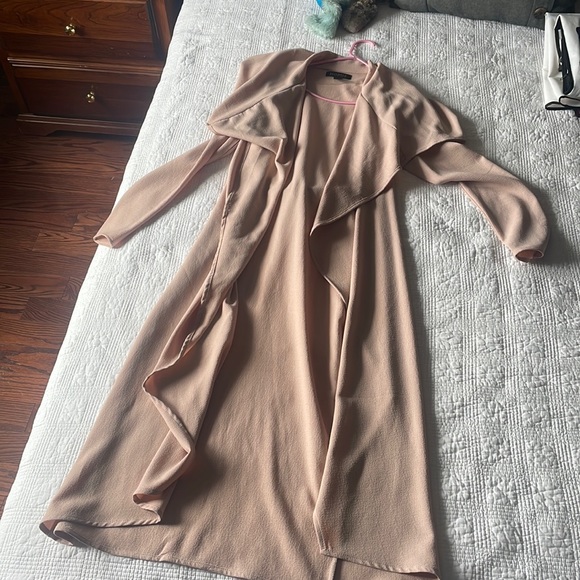 Full length cardigan - Picture 1 of 1